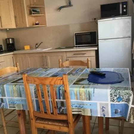 Maison Vaux-sur-mer, 3 Pieces, 5 Personnes - Fr-1-494-50